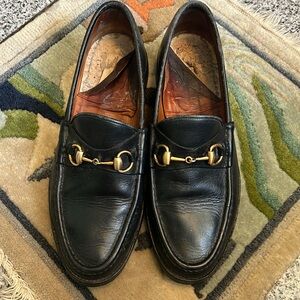 GUCCI Men’s horsebit 1953 loafer. Size 10